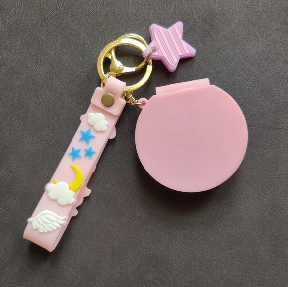 Unicorn keychain - Picture 5 of 6